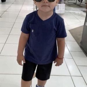 Meet your Posher, Rene